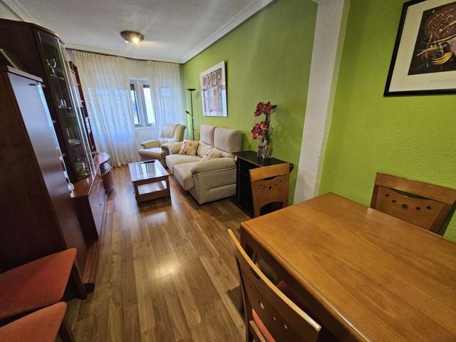 Salamanca( Centro histórico -Plaza Mayor); 3d, 1wc. SS.CC. 1050€ photo 0