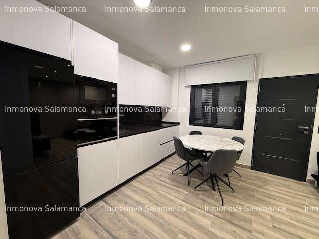 Salamanca ( Ciudad Jardin-La Glorieta); 1d , 1WC.650 € photo 0