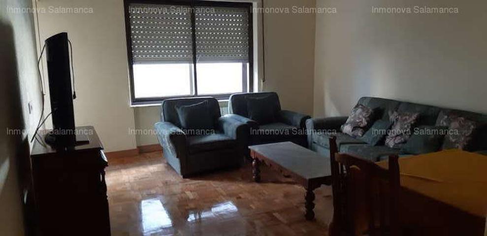 Salamanca ( Centro Histórico - Plaza Mayor); 3d. 1wc. SS.CC.  850€ photo 0