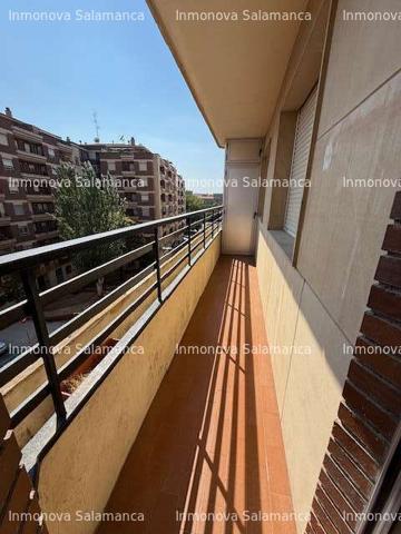Salamanca ( Salesas- Plaza de Madrid); 4d, 2wc.SSCC. 1000€ completo  desde 250€ photo 0