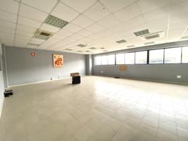 Nave Industrial En venta en Polígono El Gato (villaverde), Madrid photo 0