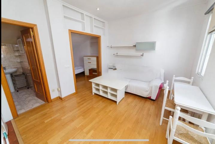 Piso En venta en Madrid photo 0