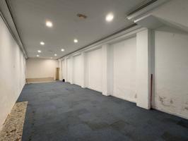 Local En venta en Puente Vallecas-san Diego, Madrid photo 0