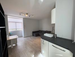 Piso En venta en Tetuán-valdeacederas, Madrid photo 0