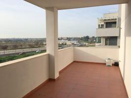 Piso En alquiler en Nuevo Bulevar, Mairena Del Aljarafe photo 0