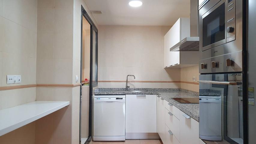 Piso En alquiler en Nuevo Bulevar, Mairena Del Aljarafe photo 0
