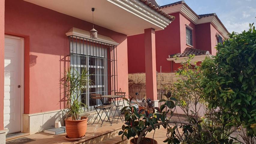 Unifamiliar Separadas En venta en Urbanización La Virreina, Palomares Del Río photo 0