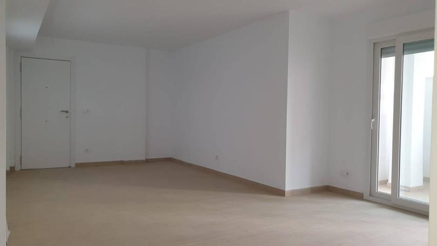 Piso En alquiler en Zona Hospital San Juan De Dios, Bormujos photo 0