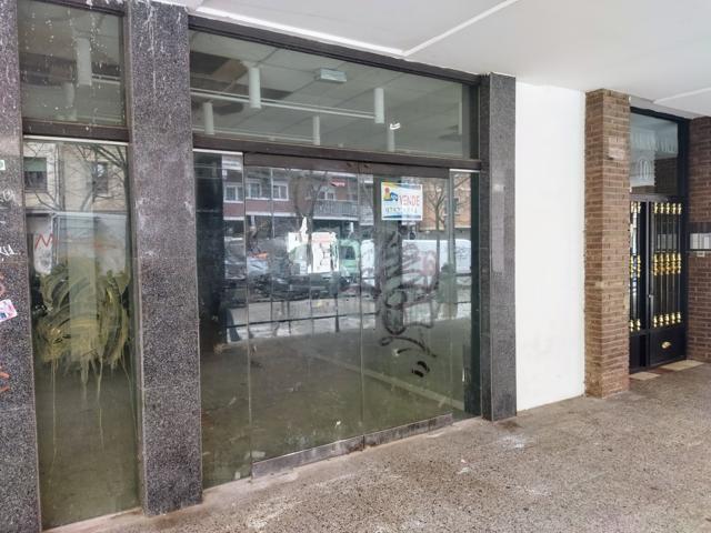 Local En venta en Mariano Vicen, Soria photo 0
