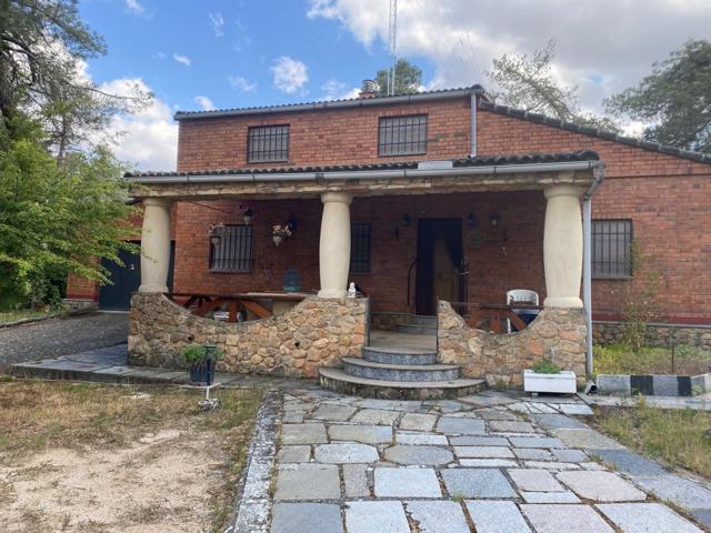 Casa En venta en Segovia, Marugán photo 0