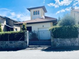 Casa En venta en El Espinar, El Espinar photo 0