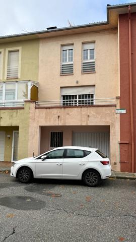 Unifamiliar Pareada En venta en El Espinar photo 0