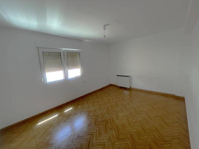 Piso En alquiler en Pola De Siero, Siero photo 0