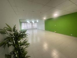 Local En alquiler en Pola De Siero, Siero photo 0