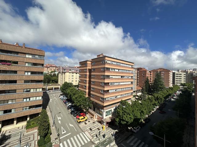 Piso En venta en Avenida Mariano Vicen, Soria photo 0