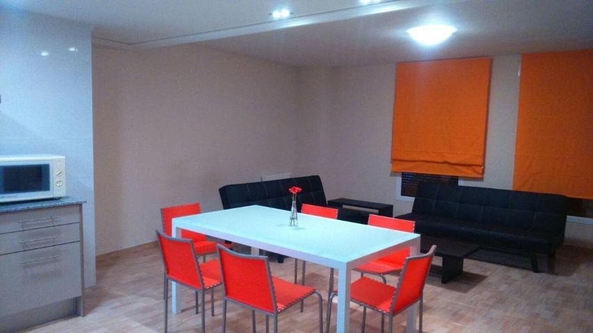Piso En venta en Centro, Priego photo 0