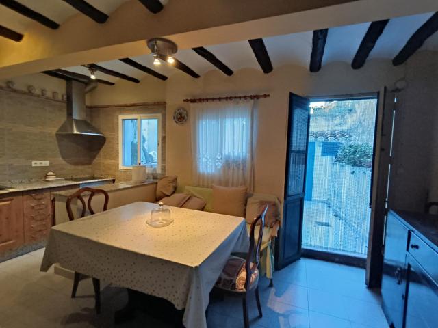 Casa En venta en Casco Antiguo, Vilafamés photo 0