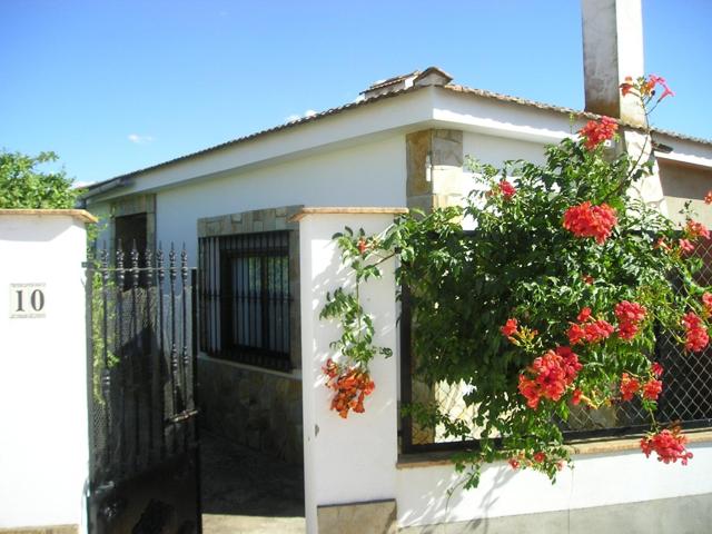 Casa En venta en Burguillos Del Cerro, Burguillos Del Cerro photo 0