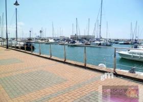 Piso En venta en General Lopez Dominguez, 24, Puerto Pesquero, Marbella photo 0