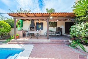 Villa En alquiler en Almendros, Bello Horizonte, Marbella photo 0