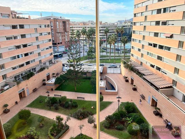 Piso En alquiler en Plaza De La Solidaridad, Perchel Sur, Málaga photo 0