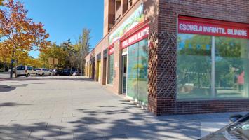 Local En venta en Escultores, Tres Cantos photo 0