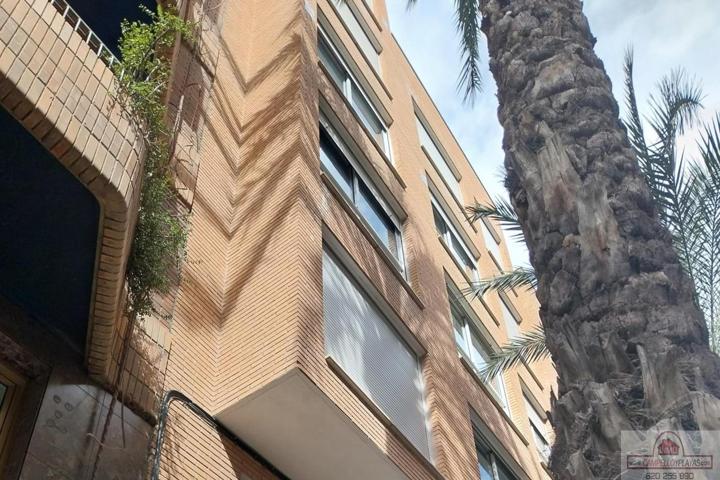 Piso En venta en Centro Urbano, Alicante photo 0