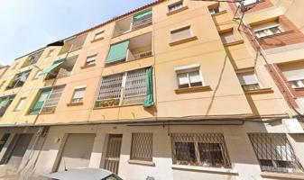 Piso En venta en Emporda, 110, Centre, El Prat De Llobregat photo 0