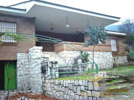 Unifamiliar En venta en Pinar De La Ribera, 29, Urb Playa Verde-Mombeltrán -Gredos, Mombeltrán photo 0