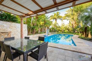 Villa En venta en Alhaurin De La Torre, Alhaurín De La Torre photo 0