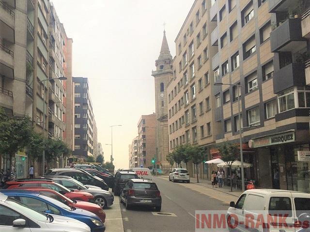 Local En venta en Calle Via Norte, Vigo photo 0
