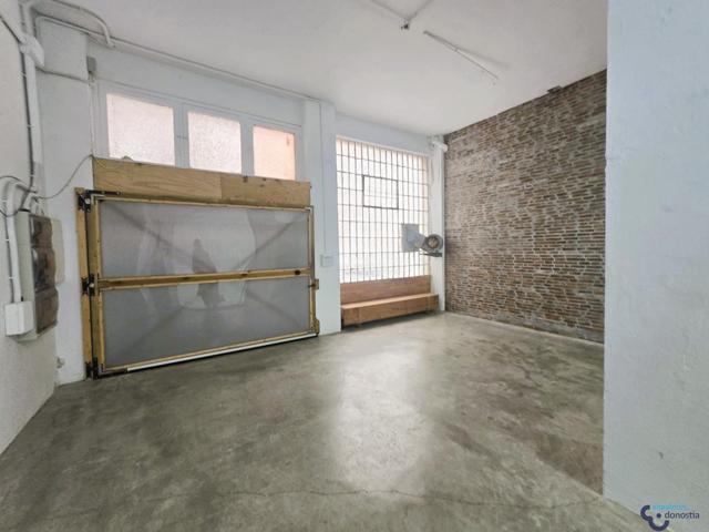 Local En alquiler en Egia, Donostia-San Sebastián photo 0