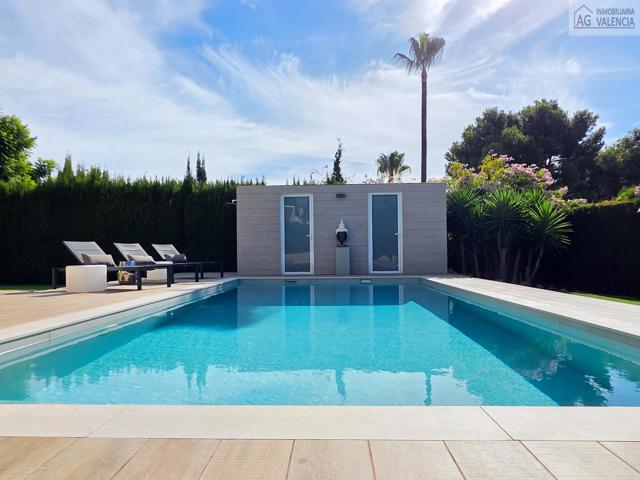 Unifamiliar En venta en Urbanización Alfinach, Puçol photo 0