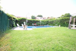 Casa En alquiler en El Bosque, Villaviciosa De Odón photo 0