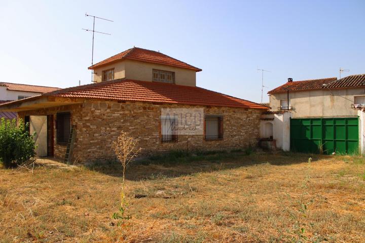 Casa En venta en Don Quijote, 9, Campo De Montiel Cozar, Cózar photo 0