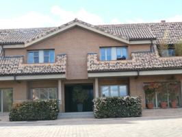Unifamiliar Pareada En alquiler en Zona Prado De Somosaguas - La Finca, Pozuelo De Alarcón photo 0
