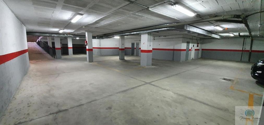 Parking Subterráneo En venta en Calle Jacinto Benavente, Zona Puerto Deportivo, Fuengirola photo 0
