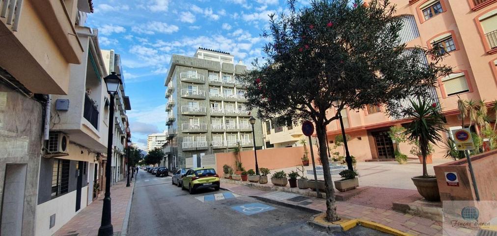 Piso En venta en Zona Puerto Deportivo, Fuengirola photo 0