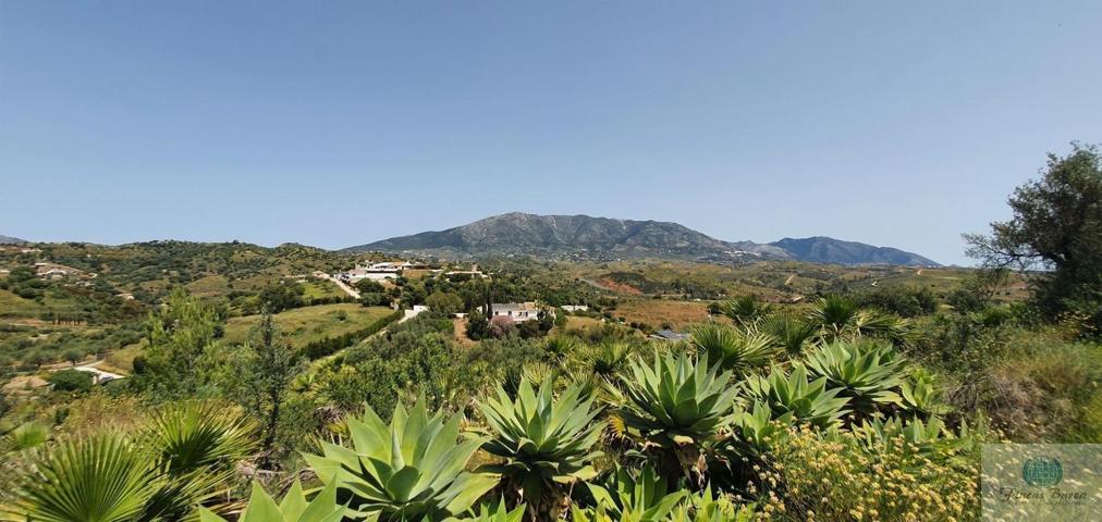 Terreno Urbanizable En venta en Camino Diseminado Entrerrios, Valtocado - La Alquería - La Atalaya, Mijas photo 0