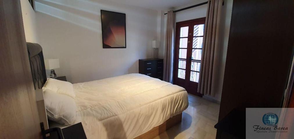 Piso En venta en Avenida Juan Gómez Juanito, Zona Puerto Deportivo, Fuengirola photo 0