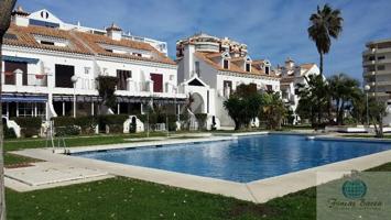 Unifamiliar Pareada En venta en Zona Sohail, Fuengirola photo 0