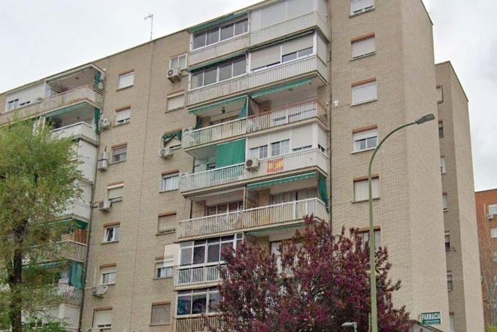 Piso En venta en Cl Cervantes, Norte - Universidad, Móstoles photo 0