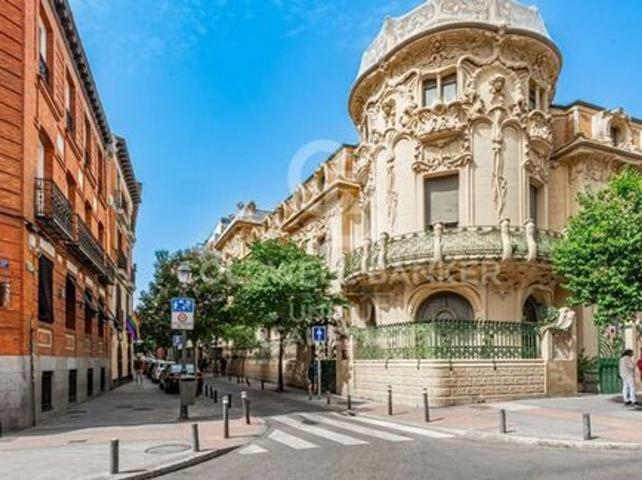 Piso En venta en Centro, Madrid photo 0
