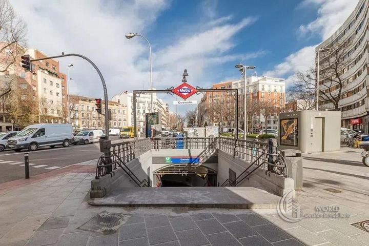 Piso En venta en Chamberí, Madrid photo 0