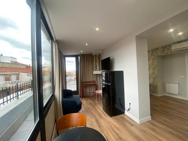  Ático En alquiler en Calle Zamora, Centro, Salamanca photo 0