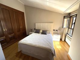 Piso En alquiler en Centro, Salamanca photo 0