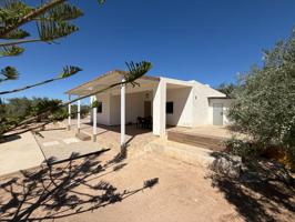 Si quieres CAMPO Y TODOS LOS SERVICIOS CERCA.............. ESTE ES VUESTRO HOGAR. photo 0