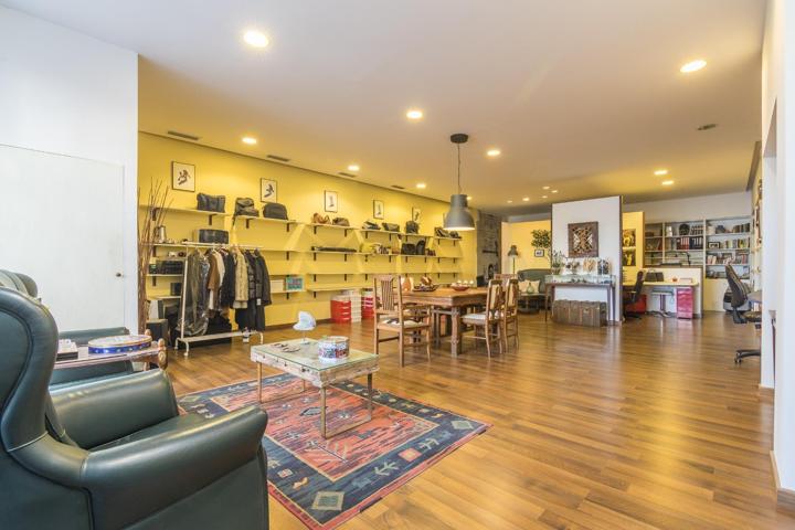 LOCAL COMERCIAL EN EL CENTRO DE ELCHE photo 0