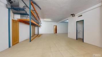 OPORTUNIDAD UNICA !!!LOCAL COMERCIAL ESQUINA EN PLENO RAVAL ELCHE !!!! APTO PARA VIVIENDA photo 0