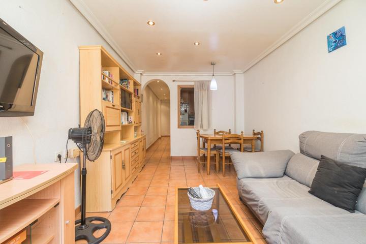 PLANTA BAJA EN VENTA EN CALLE SAN PASCUAL ZONA CEU !!!! photo 0
